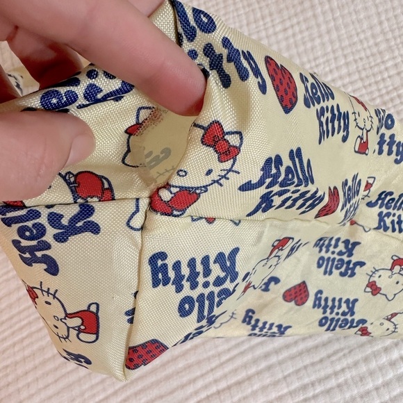 Vintage Sanrio - Hello Kitty Tote Bag Hearts Cream Pattern - Medium Snap Close - Picture 6 of 9